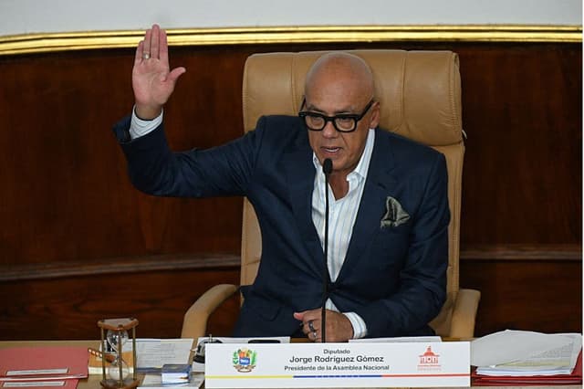 El Parlamento de Venezuela aprueba proyecto para abrir inversiones en el sector eléctrico