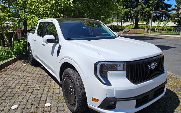 La Ford Maverick Lobo es una camioneta pequeña algo diferente