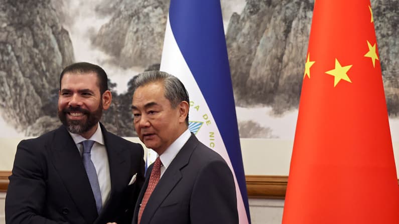 Cómo Nicaragua abre su explotación minera a empresas chinas mientras EE. UU. cerca la red del oro