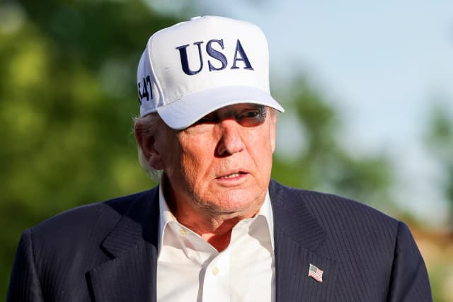 El presidente de Estados Unidos, Donald Trump, regresa a la Casa Blanca en Washington el 15 de mayo de 2026. (Kevin Dietsch/Getty Images)