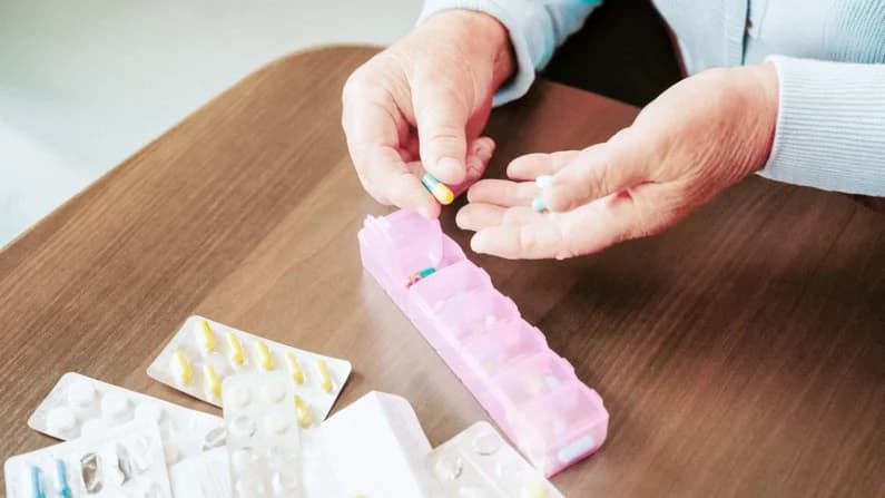 Reducir medicamentos de forma segura requiere apoyo, Medicare acaba de financiar una parte
