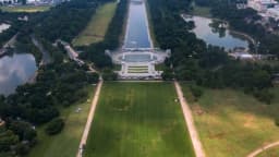 Vandalizan el National Mall con marcas de "8647" antes del Día de la Independencia