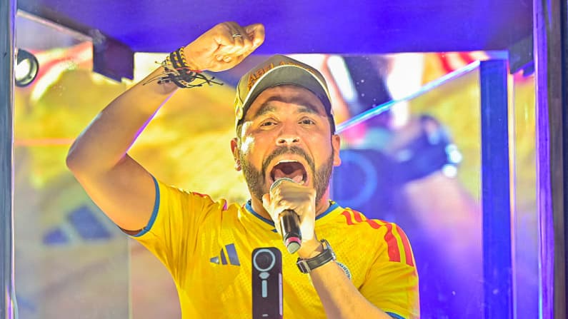 De la Espriella defiende su elegibilidad pese a las críticas por su triple nacionalidad