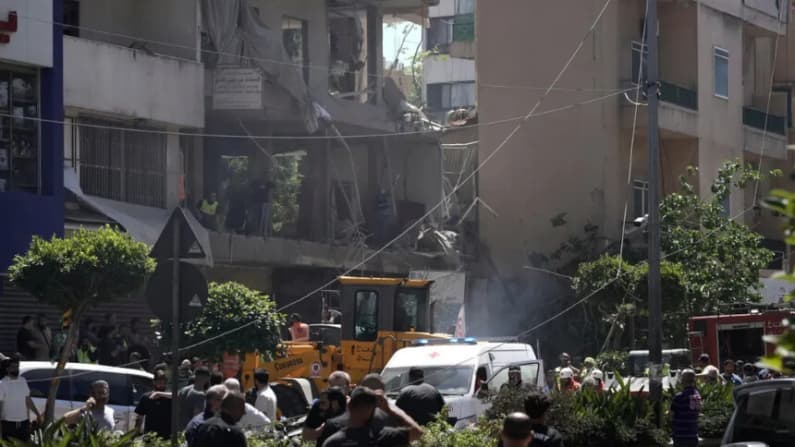Trump pide moderación tras ataque de Israel a Beirut en medio de incipiente acuerdo de paz