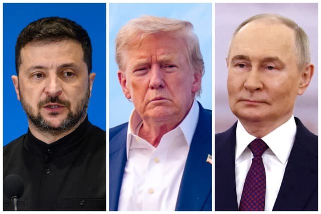 (Izquierda) El presidente ucraniano Volodímir Zelenski en Roma, Italia, el 10 de julio de 2025. (Centro) El presidente de EE. UU., Donald Trump, llega a la Base Aérea Andrews, en Maryland, el 29 de julio de 2025. (Derecha) El presidente ruso, Vladimir Putin, en el Kremlin de Moscú el 8 de mayo de 2025. (Antonio Masiello, Andrew Harnik/Getty Images; Evgenia Novozhenina/AFP vía Getty Images)