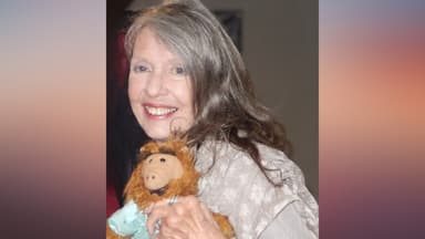 Muere a los 77 años Anne Schedeen, la recordada madre de "Alf"