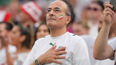 Justicia de EE. UU. respalda veto de la FIFA a la bandera monárquica iraní