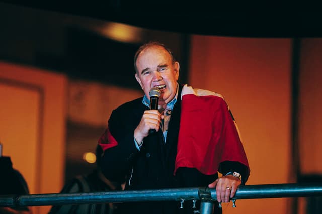El candidato presidencial del partido Renovación Popular de Perú, Rafael López Aliaga, en Lima el 14 de mayo de 2026. (Connie FRANCE / AFP vía Getty Images)
