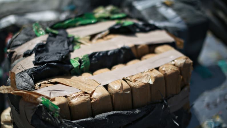 Condenan en EE. UU. a mexicano que operaba para "La Dama de Hierro" traficando cocaína desde Colombia