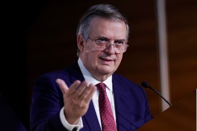 Fotografía de archivo del secretario de Economía de México, Marcelo Ebrard. (EFE/Isaac Esquivel)