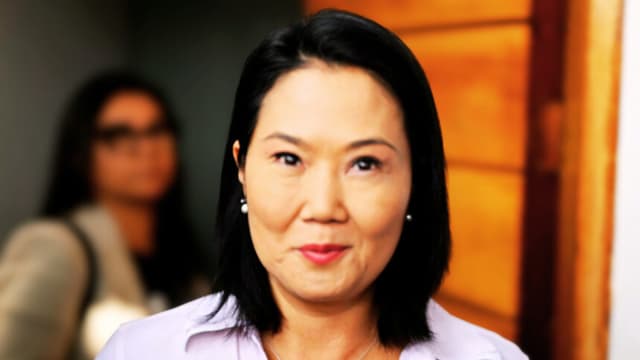 Fujimori amplía a 43,000 votos su ventaja sobre Sánchez en Perú