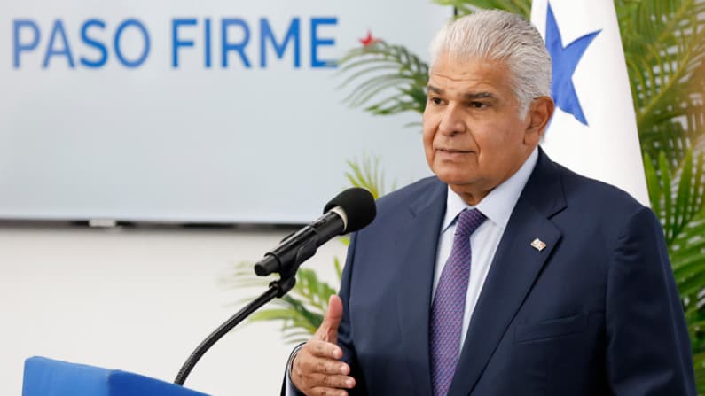 Panamá deporta a casi 70 colombianos y ecuatorianos bajo un acuerdo con EE. UU.