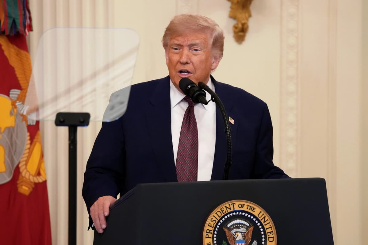 Trump exige intervención federal en Chicago tras violento fin de semana