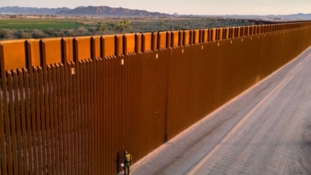 Corte de Arizona eleva demanda y pide frenar construcción del nuevo muro fronterizo
