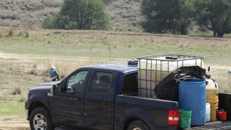 Operativo en el occidente de México permite asegurar más de 46,500 litros de hidrocarburo