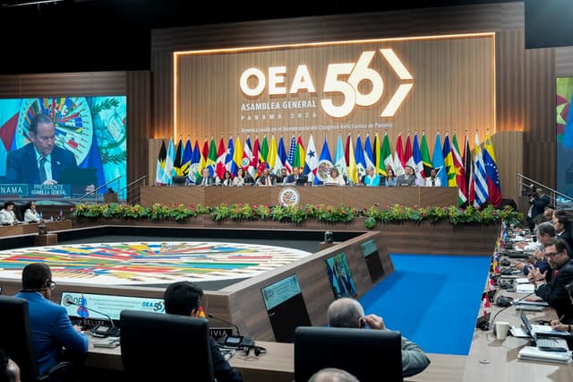 Fotografía general del segundo día de la 56ª Asamblea General de la Organización de los Estados Americanos (OEA) este martes, en Ciudad de Panamá (EFE/ Walter Hurtado)