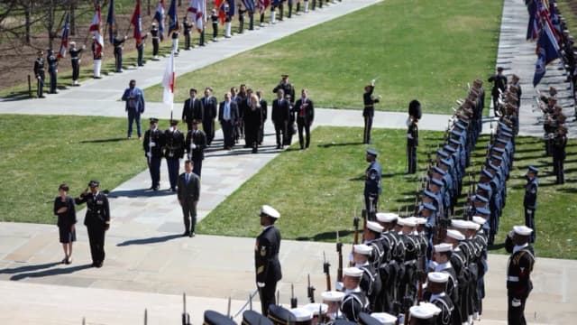 Ejército japonés usó USB con virus vinculado a China, según informe