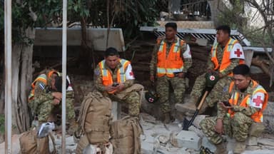 Más de 3000 rescatistas internacionales han salvado a 12 personas en seis días