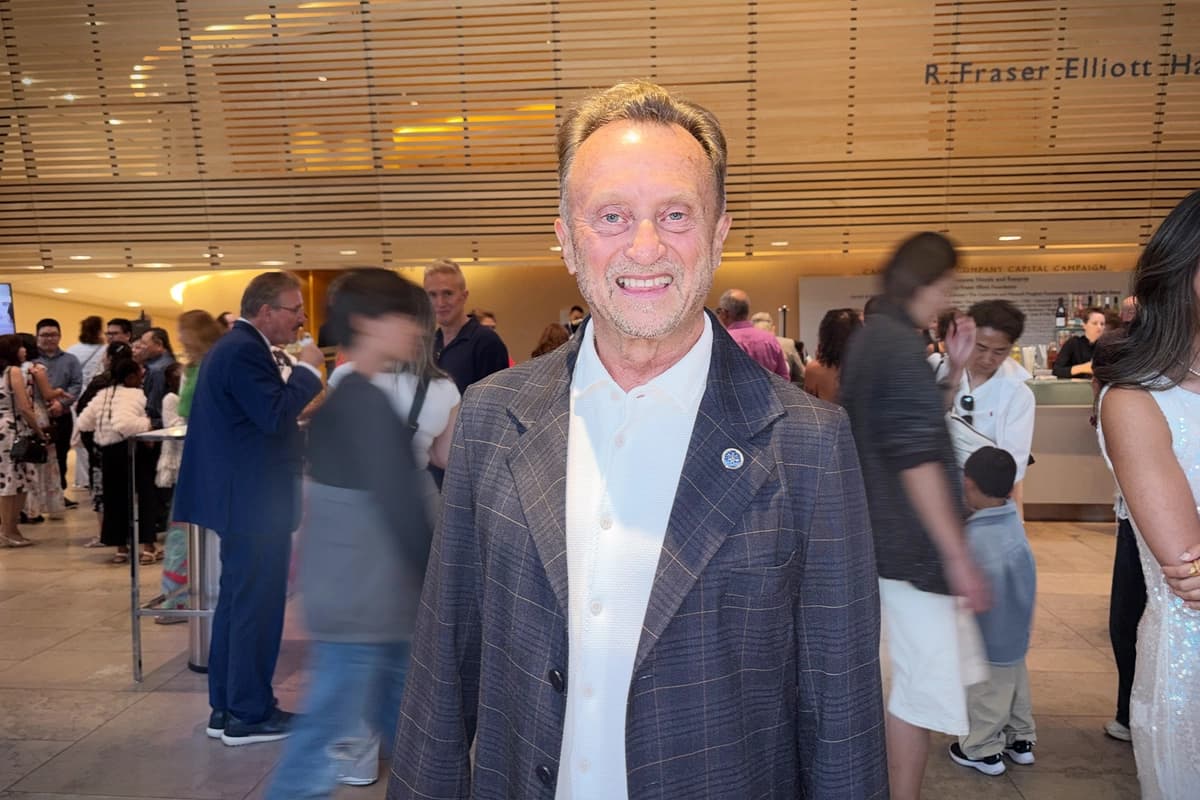 Jurij Klufas asiste a la presentación de Shen Yun Performing Arts en el Four Seasons Centre de Toronto, Canadá, el 27 de junio de 2026. (Xinxin Teng/The Epoch Times)
