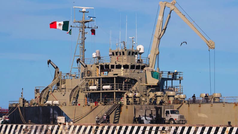 La Marina de México decomisa 1.2 toneladas de presunta cocaína frente a Chiapas