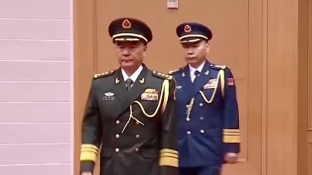 Xi Jinping nombra nuevo jefe anticorrupción militar y reemplaza al comandante de la Fuerza Aérea