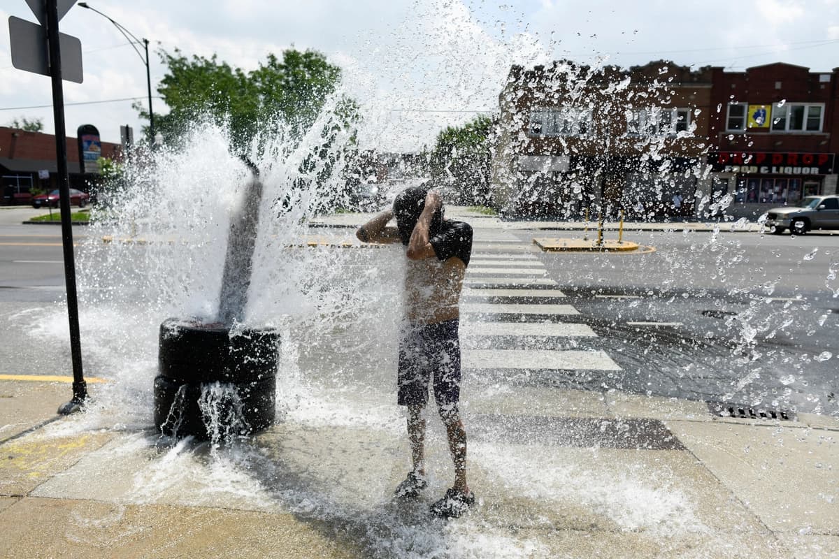 Se cancelan eventos del 4 de julio en el Este de EE. UU. por ola de calor y emergencia eléctrica