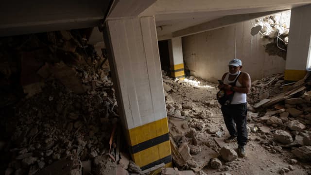 Venezuela se centra en el desescombro y la recuperación de cuerpos tras la salida de rescatistas