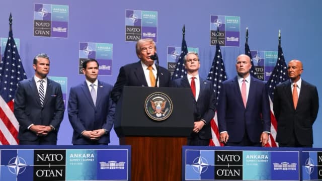 Trump advierte sobre la expansión global del comunismo durante la cumbre de la OTAN