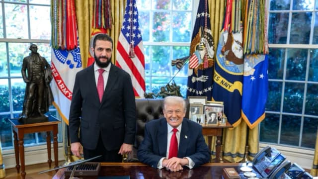 Trump retirará a Siria de lista de países patrocinadores de terrorismo