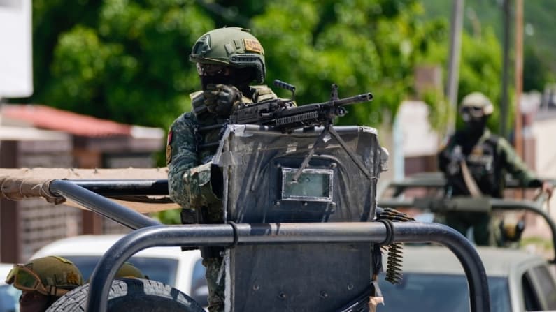 Campaña de México contra cárteles de la droga no logra frenar flujo de fentanilo hacia EE. UU.: informe