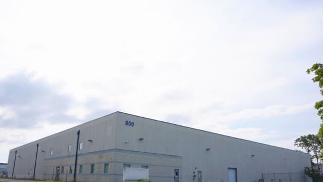 Políticos se pronuncian contra un posible centro del ICE en el condado de Orange