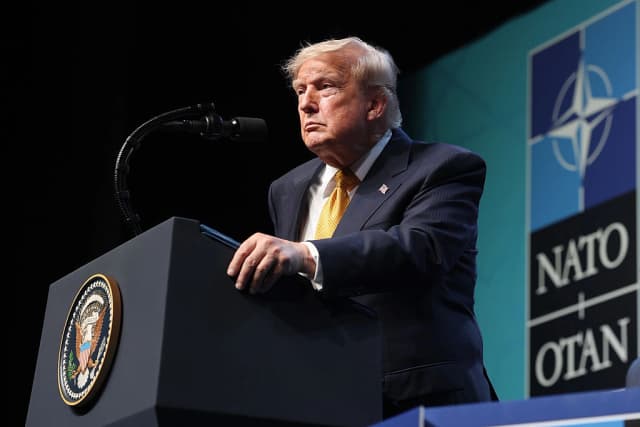 El presidente Donald Trump habla en una conferencia de prensa durante la Cumbre de Líderes de la OTAN de 2026 en el Complejo Presidencial de Beştepe en Ankara, Turquía, el 8 de julio de 2026. (Foto de Win McNamee/Getty Images).