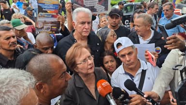 Una junta de gobierno y el regreso de Machado: nueva presión desde las calles de Caracas