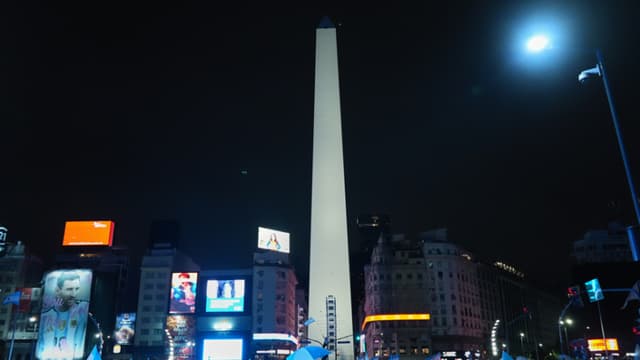 Festejos por la victoria 3-1 de Argentina sobre Suiza terminan con al menos dos muertos