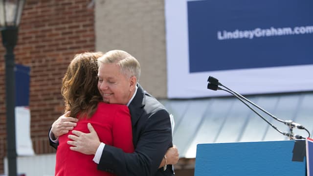 Lo que debe saber sobre Darline Nordone: la hermana de Lindsey Graham y ahora senadora