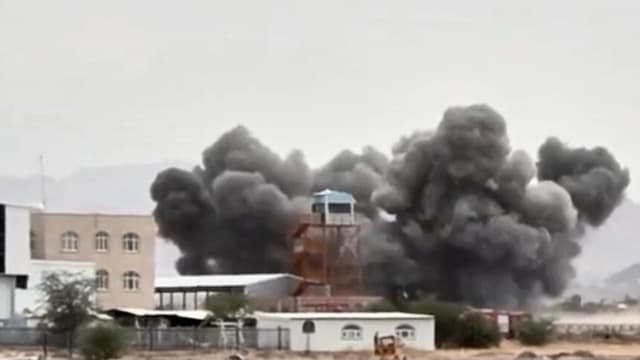 Los hutíes atacaron el aeropuerto de Abha, en Arabia Saudita, con misiles y drones
