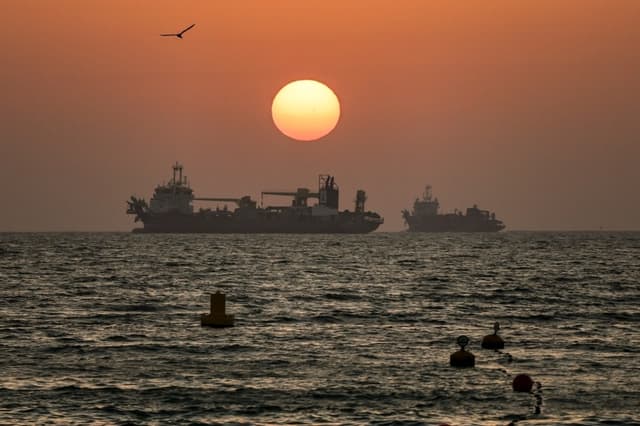 Embajada de EE. UU. en Emiratos Árabes Unidos alerta a estadounidenses por guerra con Irán