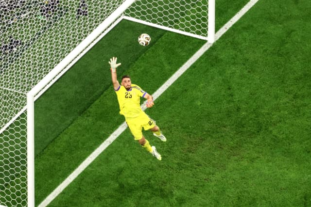 Duelo de gigantes: España y Argentina chocan por la gloria mundialista
