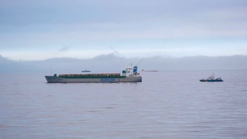 Argentina protesta ante Reino Unido por la presencia de un buque británico en sus aguas