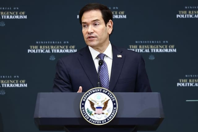 El secretario de Estado de EE. UU., Marco Rubio, pronuncia el discurso de apertura durante la Reunión Ministerial sobre el Resurgimiento del Terrorismo Político en el Departamento de Estado, en Washington, D.C., el 16 de julio de 2026. (Finn Gomez/Getty Images)