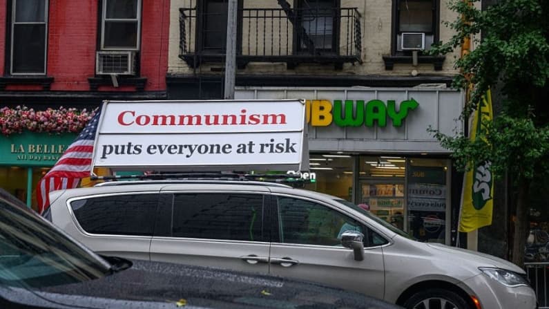 Cuando el socialismo se disfraza