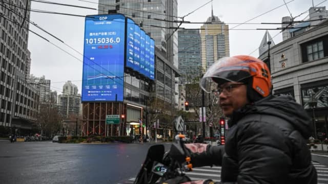 Nuevo plan de Beijing no logra reactivar el gasto de los consumidores en China
