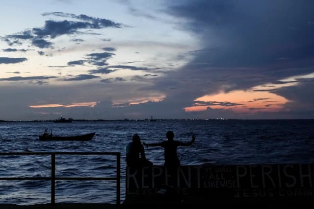 Decenas desaparecen tras el naufragio de un ferry con 133 personas en Guyana