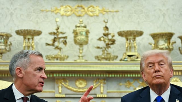Carney responde con represalias a los nuevos aranceles de Trump por violar el T-MEC