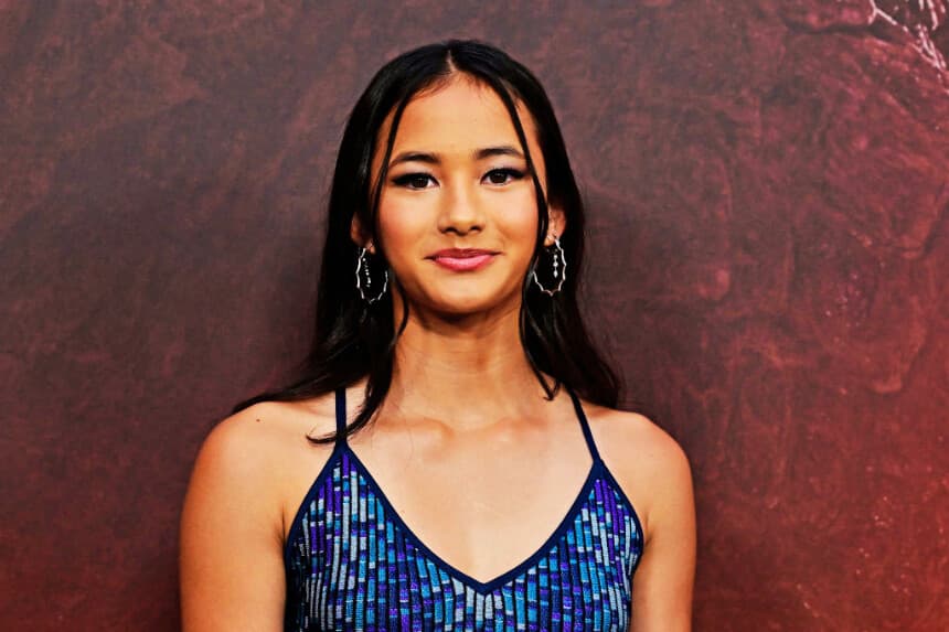 La actriz Kaylee Hottle asiste al estreno mundial de "Godzilla x Kong: The New Empire" en el TCL Chinese Theater de Hollywood el 25 de marzo de 2024. (FREDERIC J. BROWN/AFP vía Getty Images)