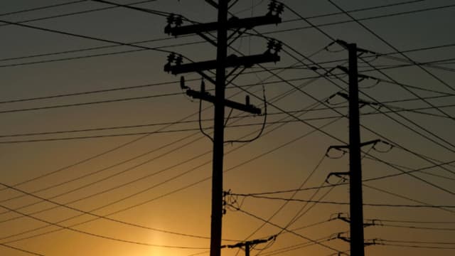 Departamento de Energía emite orden de emergencia para mitigar riesgos de apagones por altas temperaturas