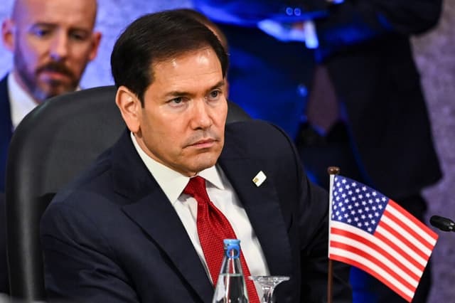 El secretario de Estado de Estados Unidos, Marco Rubio, asiste a la Reunión de Ministros de Asuntos Exteriores de la Cumbre de Asia Oriental, que forma parte de la Reunión de Ministros de Asuntos Exteriores de la Asociación de Naciones del Sudeste Asiático (ASEAN), en Pasay, Metro Manila, Filipinas, el 23 de julio de 2026. (Foto de Brendan Smialowski/Pool vía AP.).