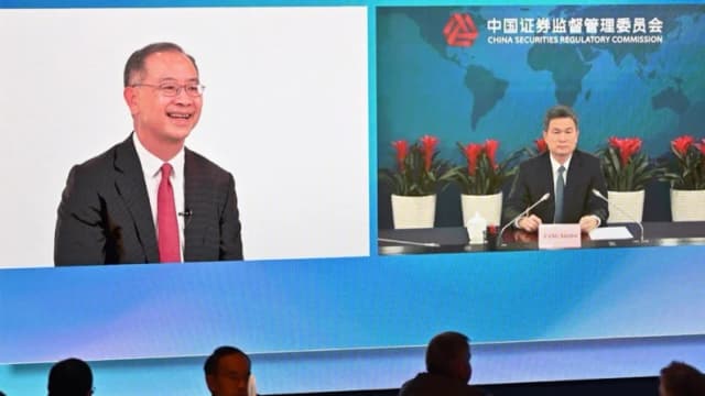 Exfuncionario del mercado de valores queda bajo investigación en China por otra purga financiera