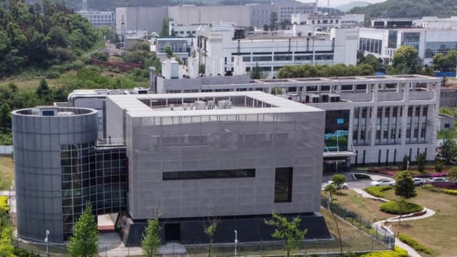 La CIA obtuvo información secreta sobre el laboratorio de Wuhan, según revela el diario de Fauci