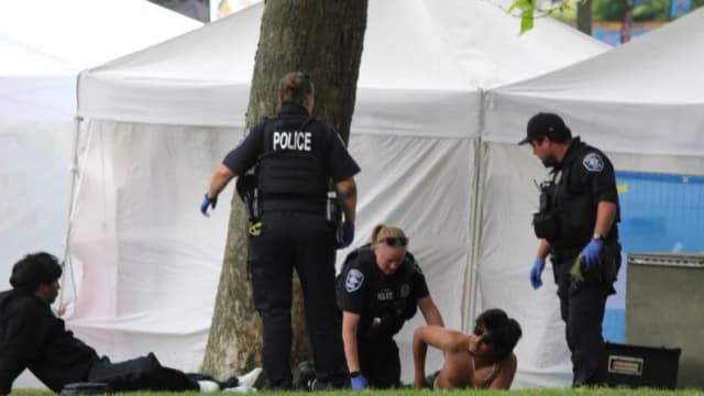 Arrestan a menor de 15 años luego de un tiroteo en un festival de Seattle que dejó 3 muertos